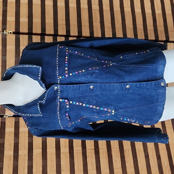Custom made angel wing jean jacket - Picture 8 of 11